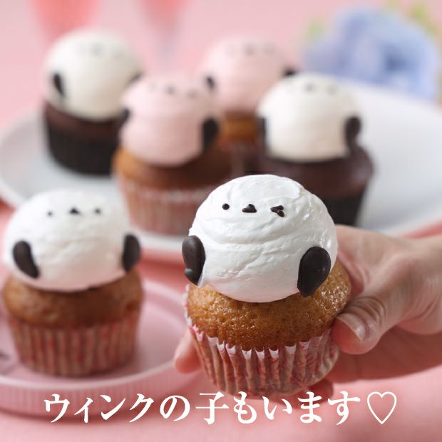 シマエナガのカップケーキ